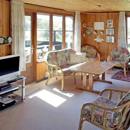 Three-bedroom Holiday Harrerenden 02 Prázdninový dům